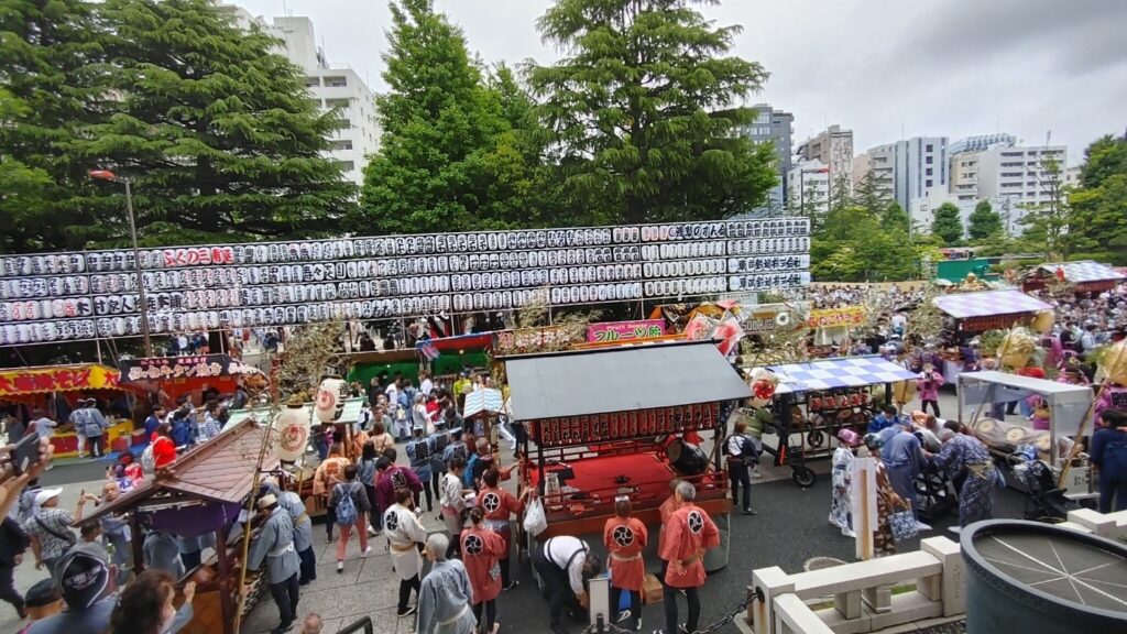 Participants get ready for parade during Sanja Matsuri festival